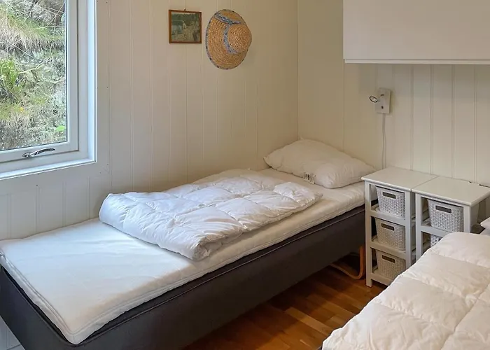Dom wakacyjny 3 Bedroom Cozy In