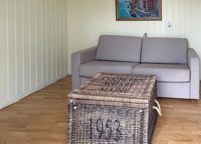 3 Bedroom Cozy In Σπίτι διακοπών Tvedestrand